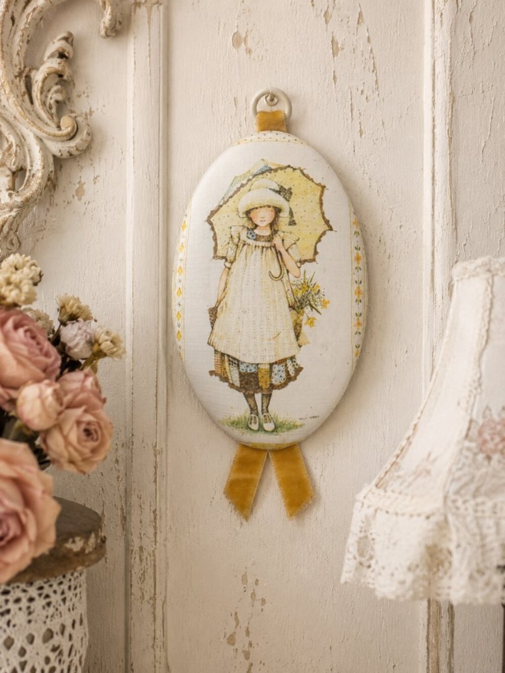 Vintage 1970s Holly Hobbie Handmade Decoupage Oval Wall Plaque Cottagecore